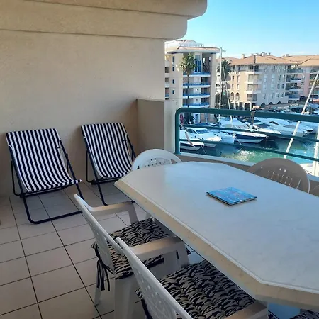 Διαμέρισμα Du Port Borghese Fréjus